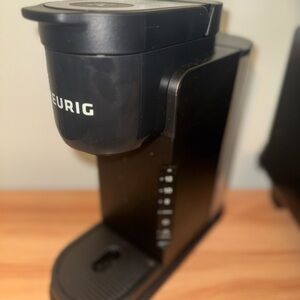 Keurig Matte Black Single Serve Brewer